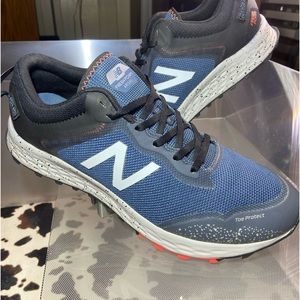 New Balance Men's Fresh Foam Arishi Trail Blue/Black/Red/Grey